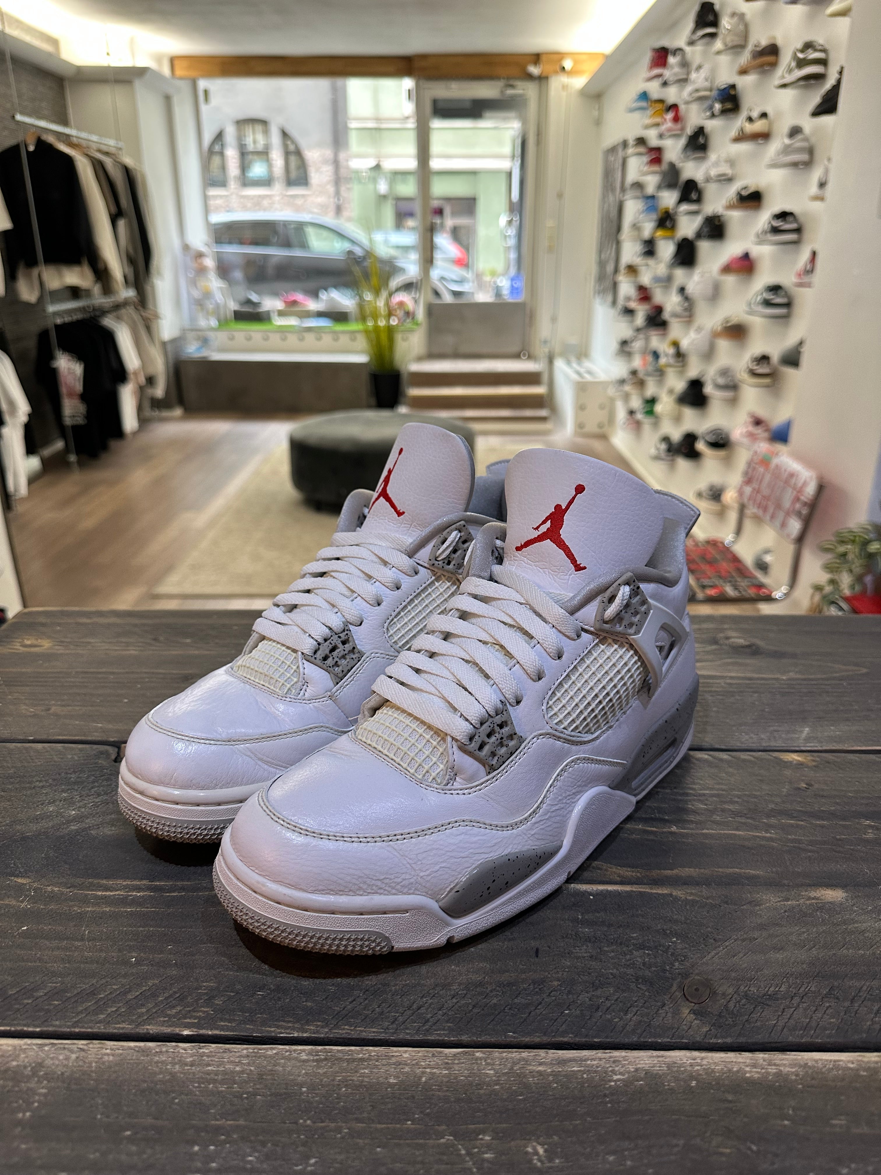 Jordan Retro White Oreo (2021) (Eu: – Sneakers in Finland