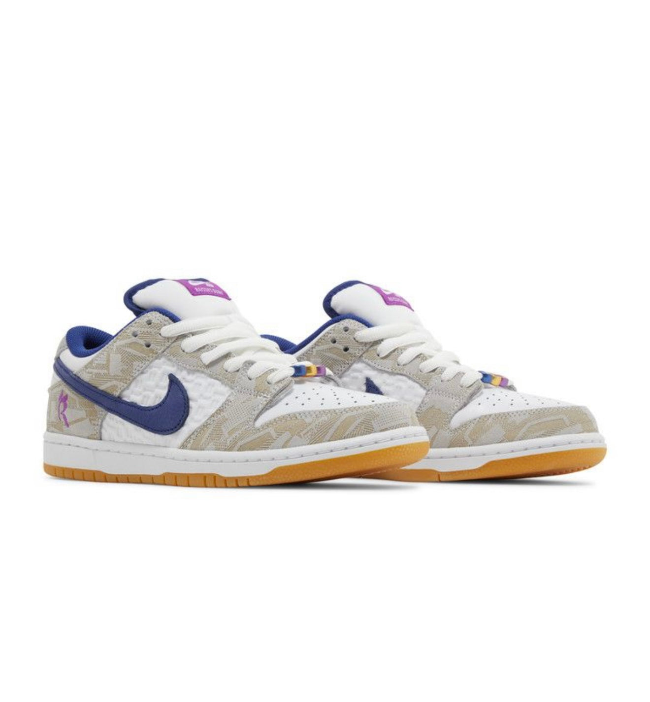 Nike SB Dunk Low in Ray Leal