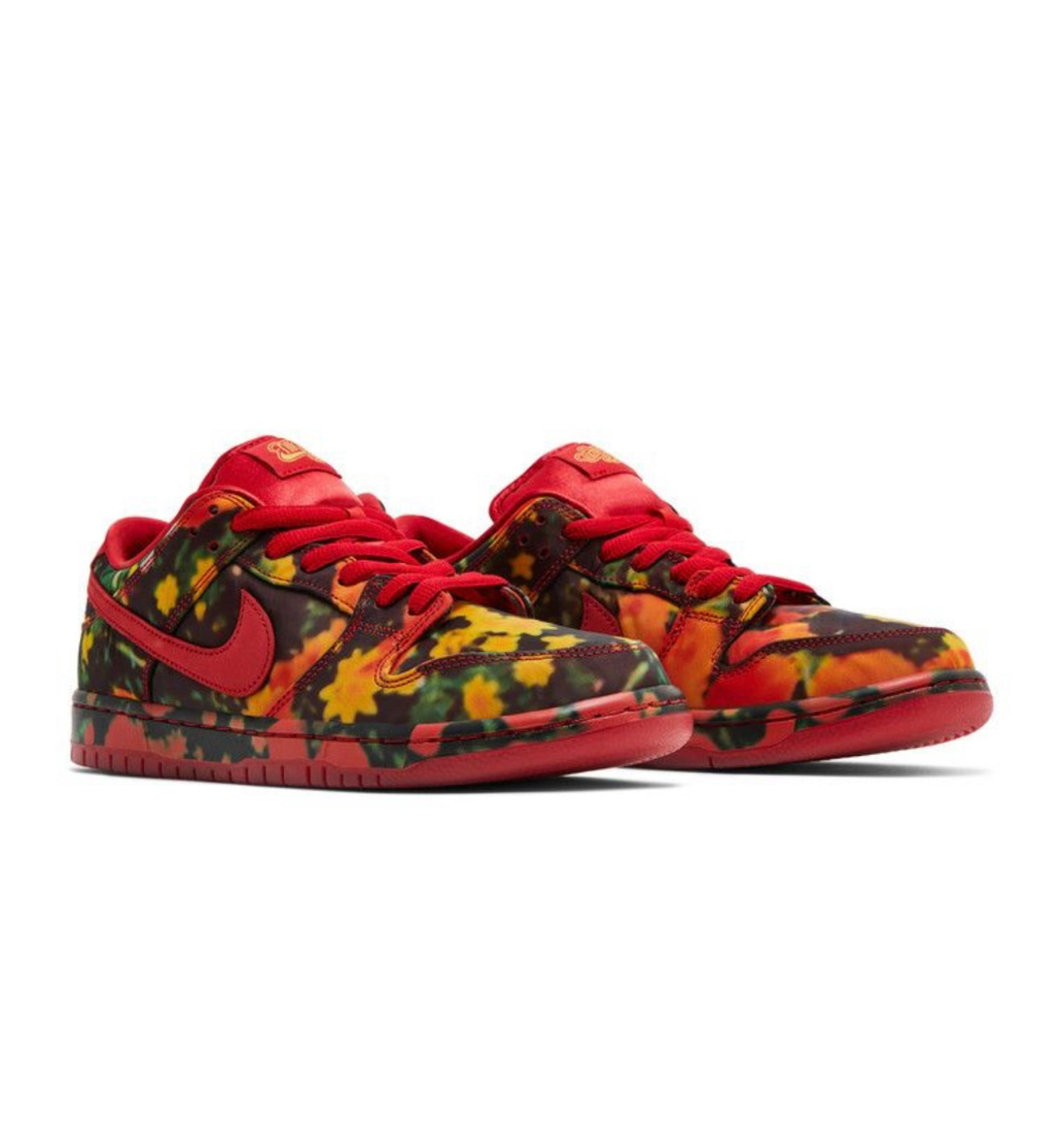 Nike SB Dunk Low The Wizard of Oz Poppy Field