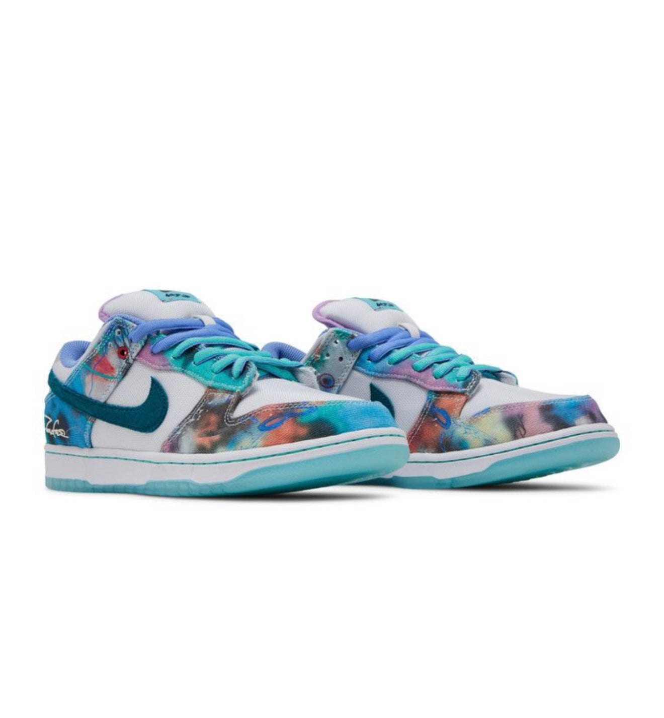 Nike SB Dunk Low Futura Laboratories Bleached Aqua