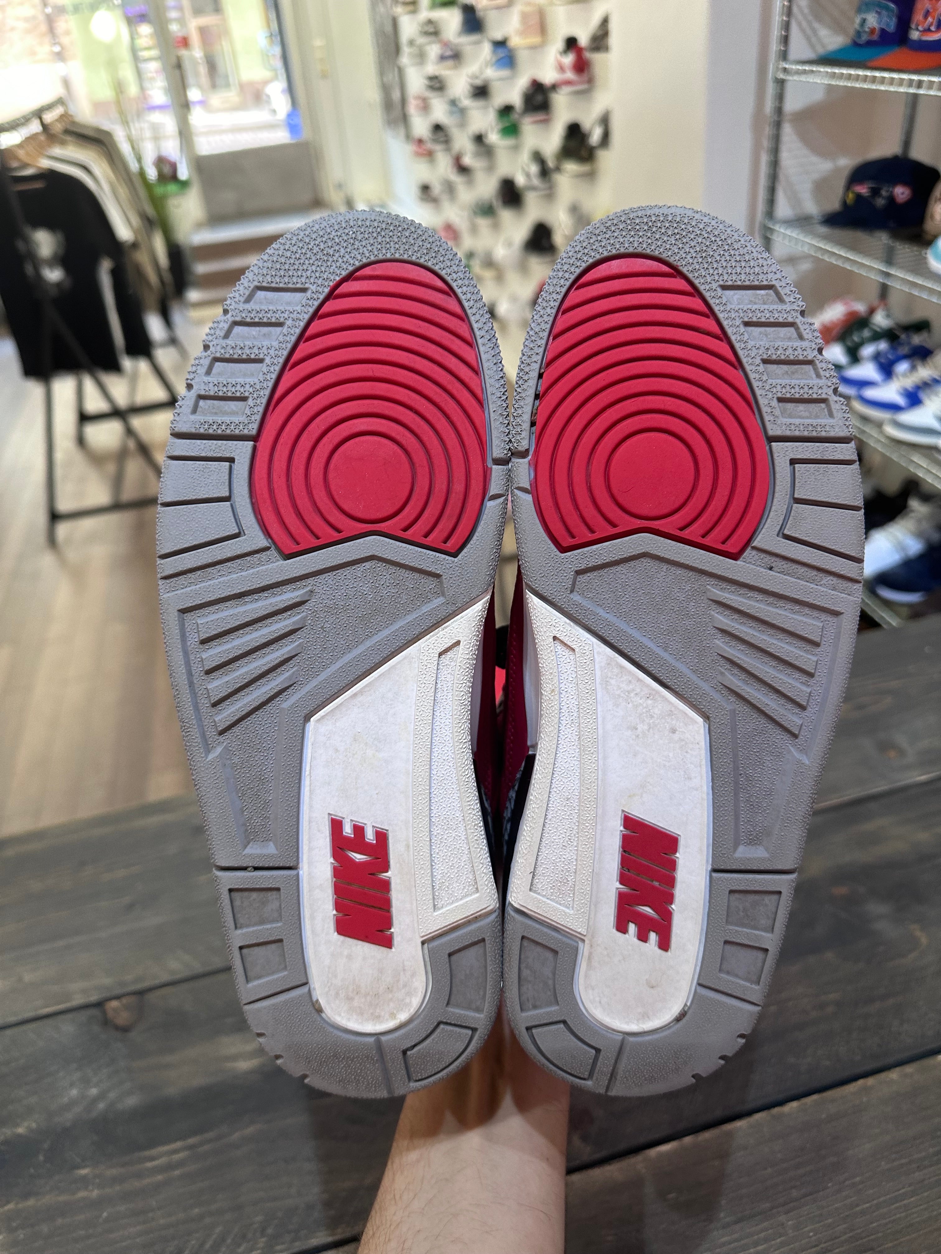 Jordan 3 Retro SE Unite (Eu: 42.5)