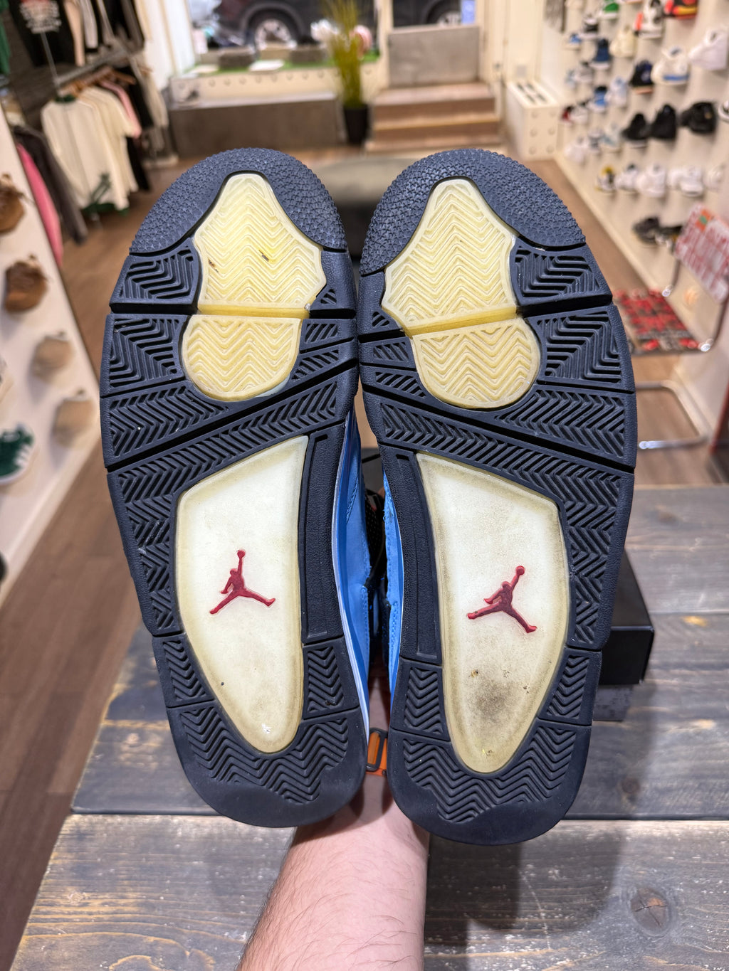 Jordan 4 Retro Travis Scott Cactus Jack (Eu: 44,5)