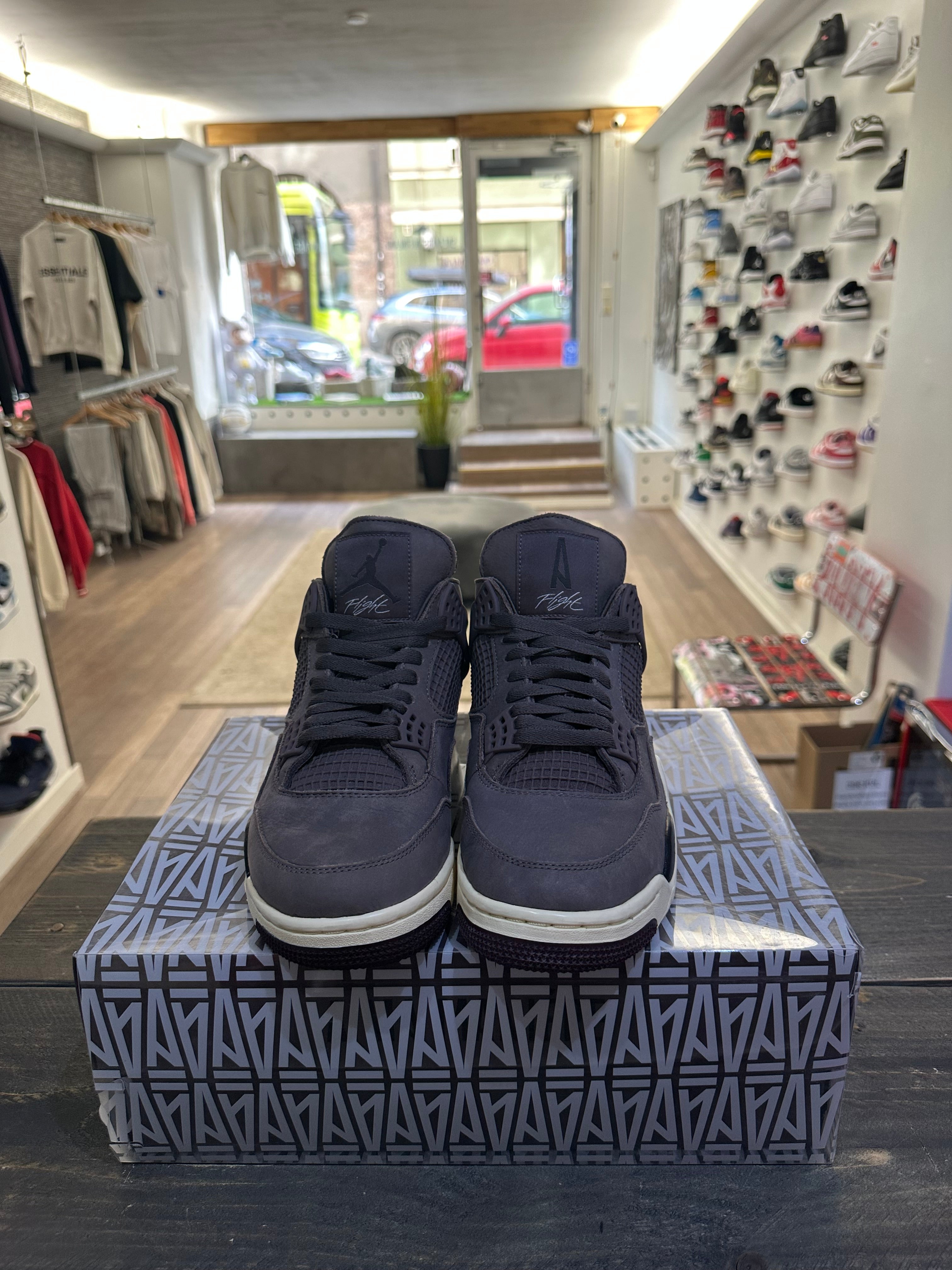 Jordan 4 Retro A Ma Maniére Violet Ore (Eu:42.5)