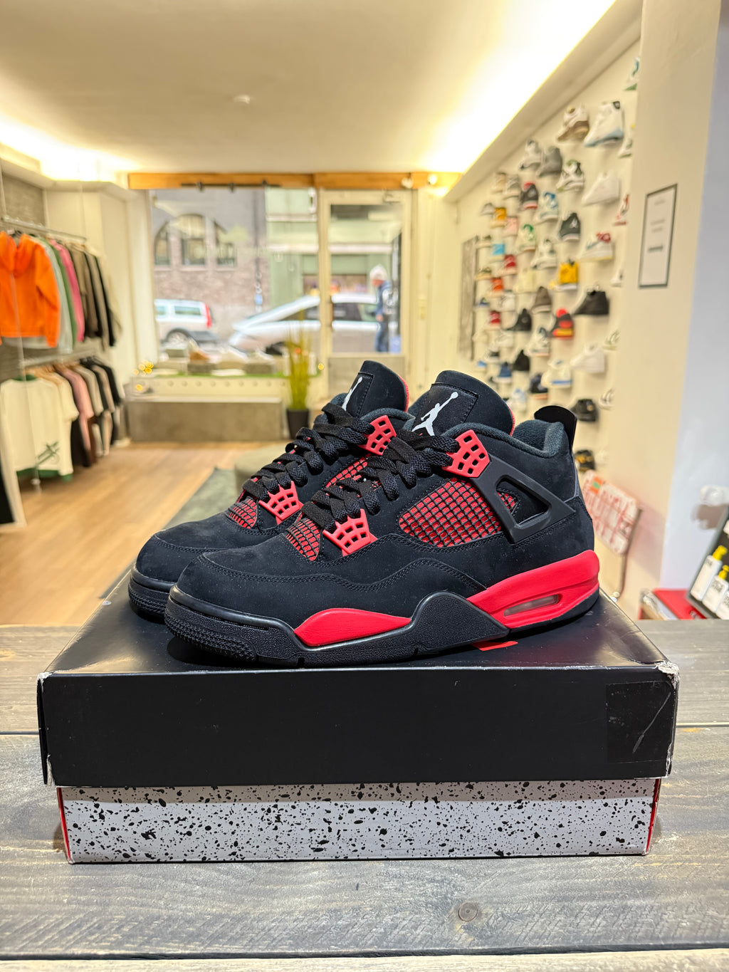 Jordan 4 Retro Red Thunder (Eu: 44,5)