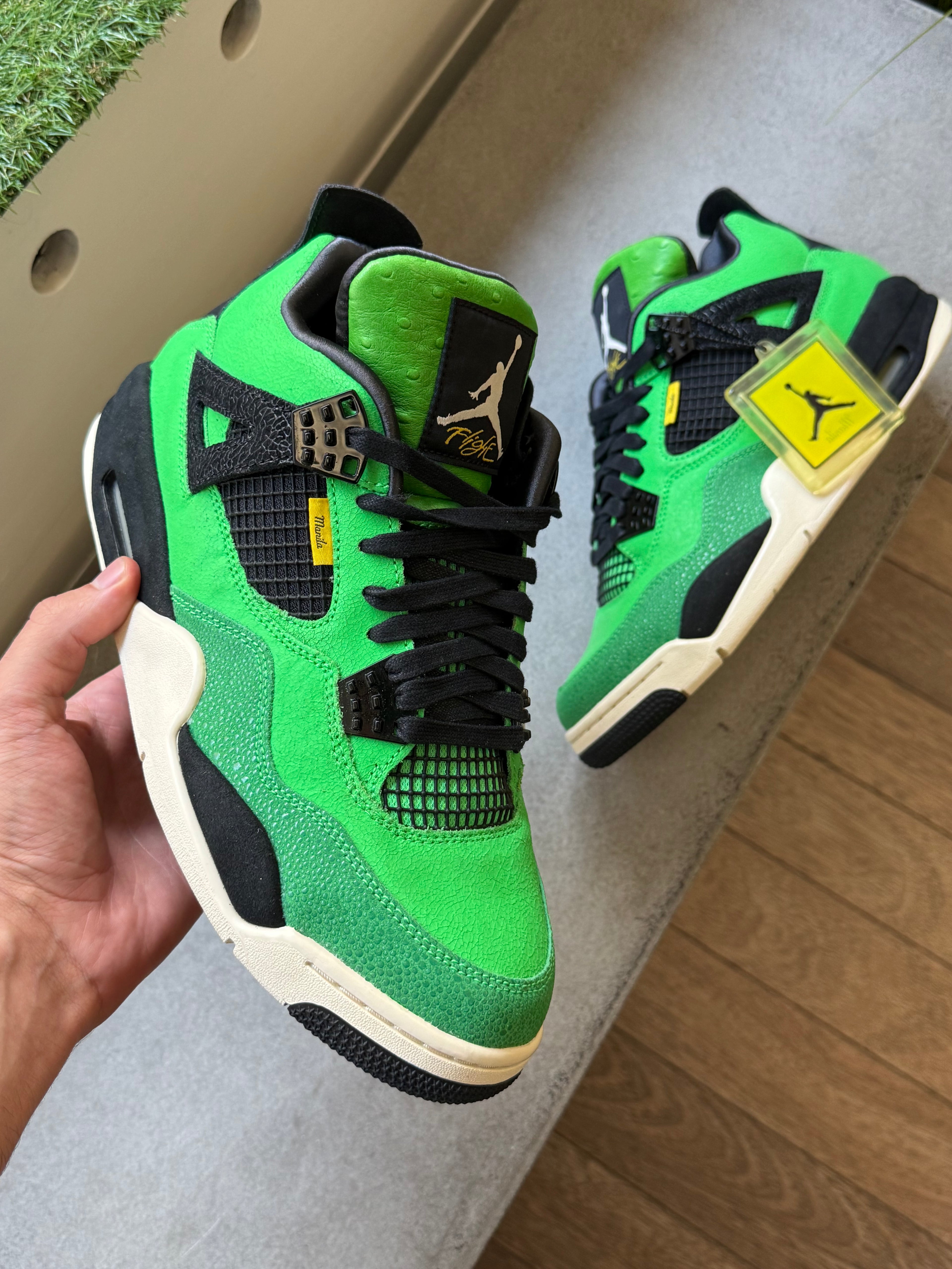Jordan 4 Retro Manila