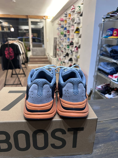 Yeezy Boost 700 Wash Orange (Eu: 44 2/3)