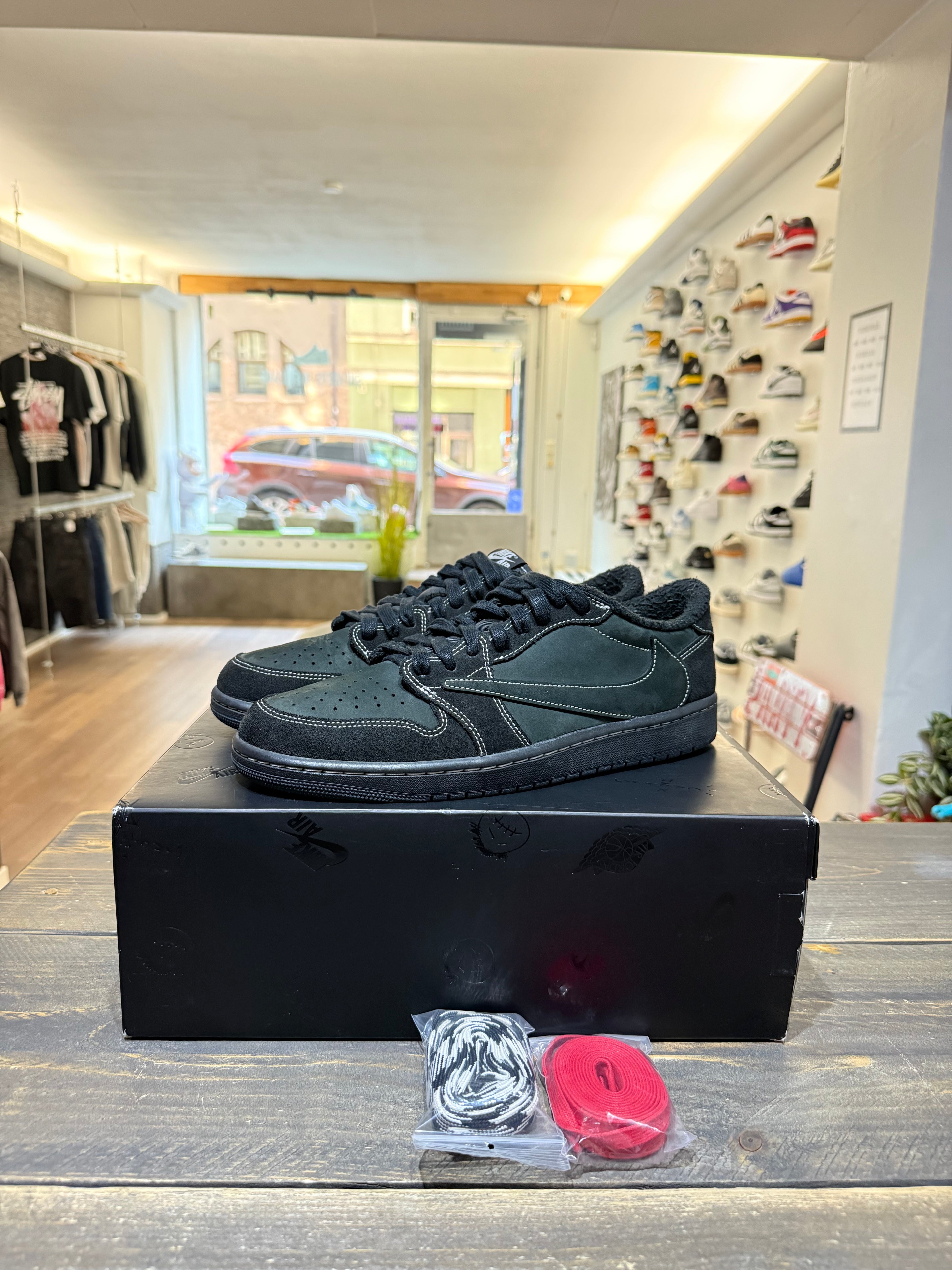 Jordan 1 Retro Low OG SP Travis Scott Black Phantom (Eu: 44,5)