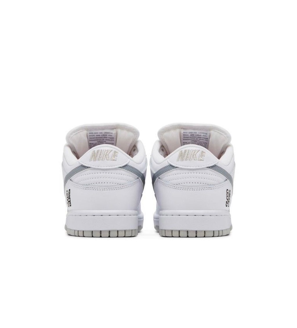 Nike SB Dunk Low Supreme 94 White Metallic Silver