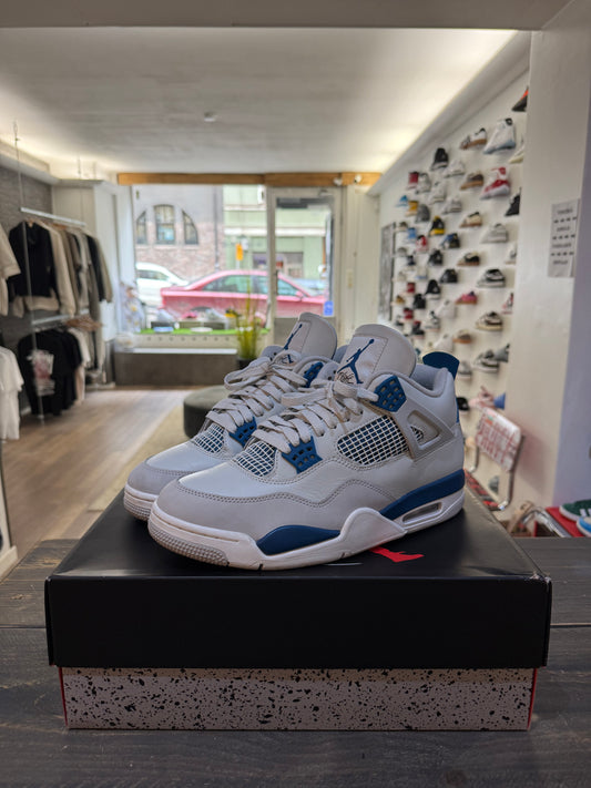 Jordan 4 Retro Military Blue (2024) (Eu: 44,5)