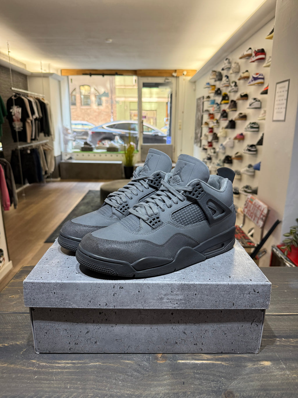 Jordan 4 Retro SE Paris Olympics Wet Cement (EU: 46)