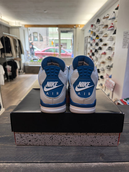 Jordan 4 Retro Military Blue (2024) (Eu: 44,5)