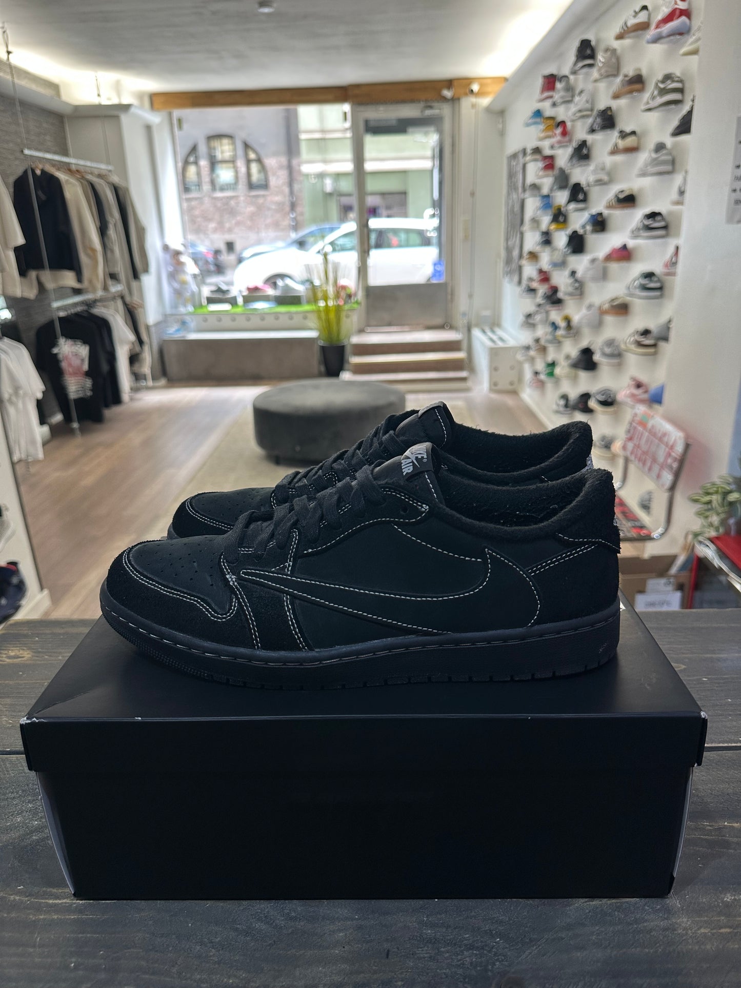 Jordan 1 Retro Low OG SP Travis Scott Black Phantom (Eu: 46)