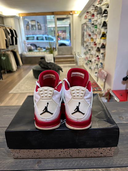 Jordan 4 Retro Alternate 89 (Eu: 41)