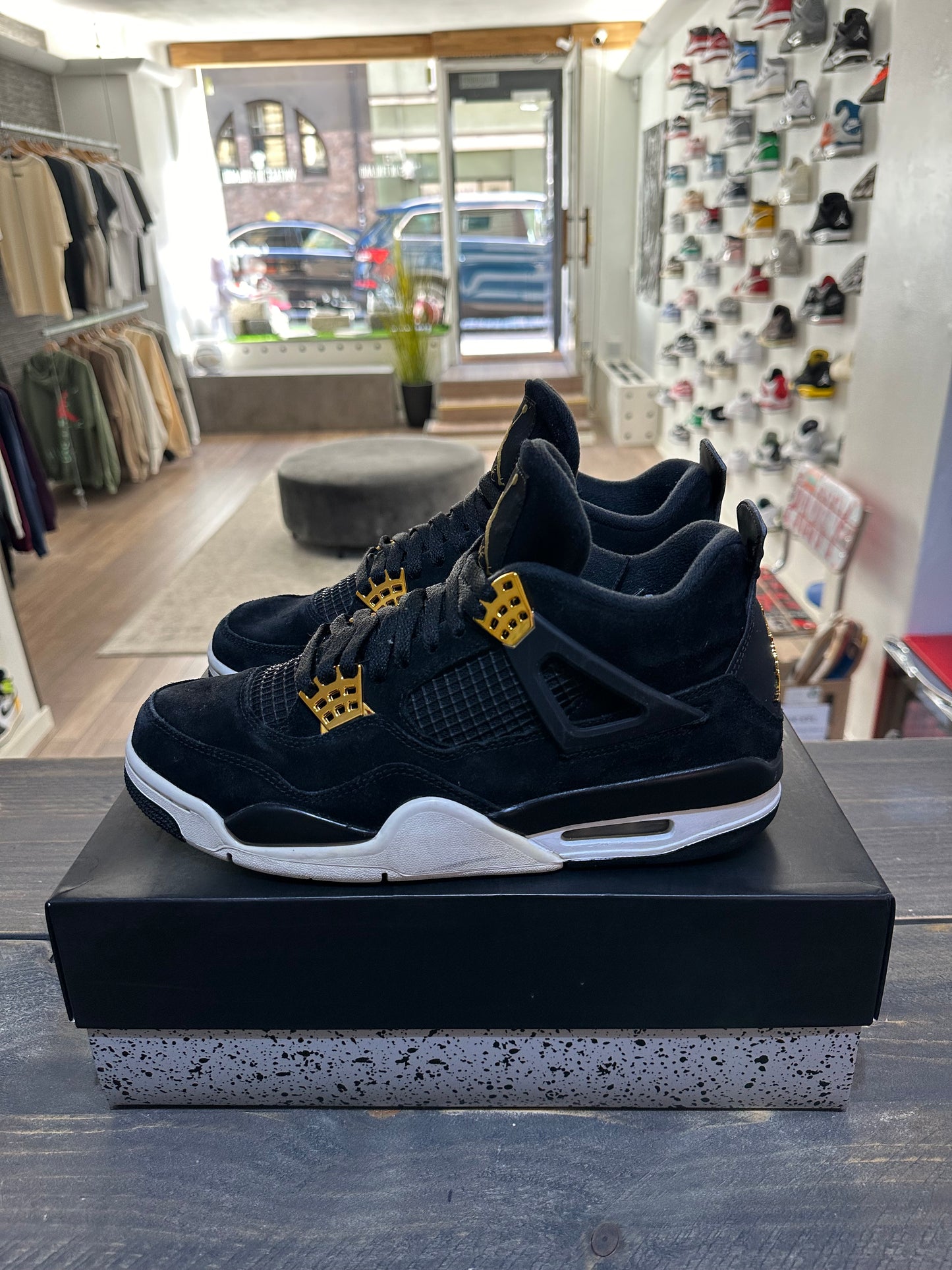 Jordan 4 Retro Royalty (Eu: 43)