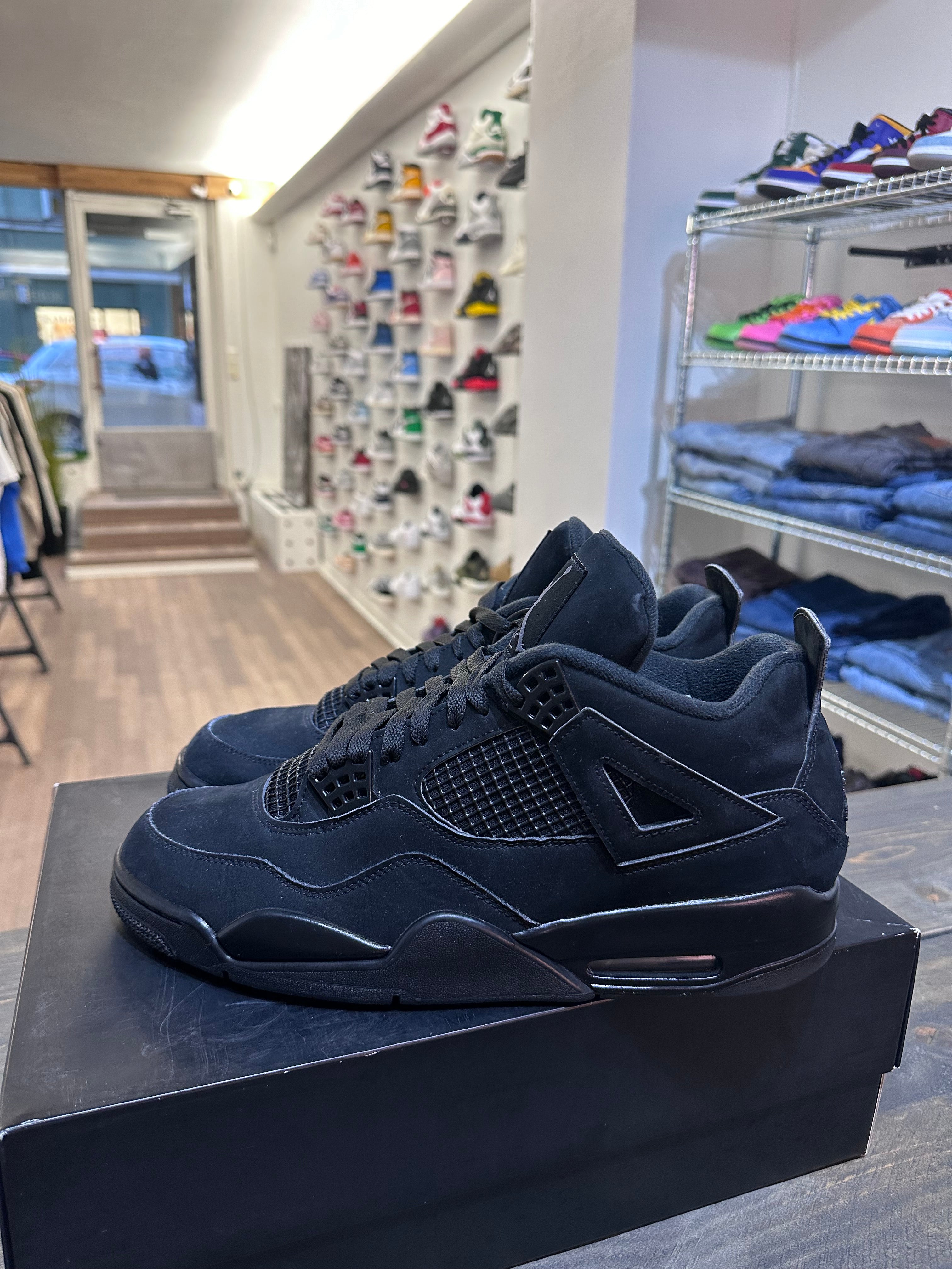 Jordan 4 cheap black cat europe