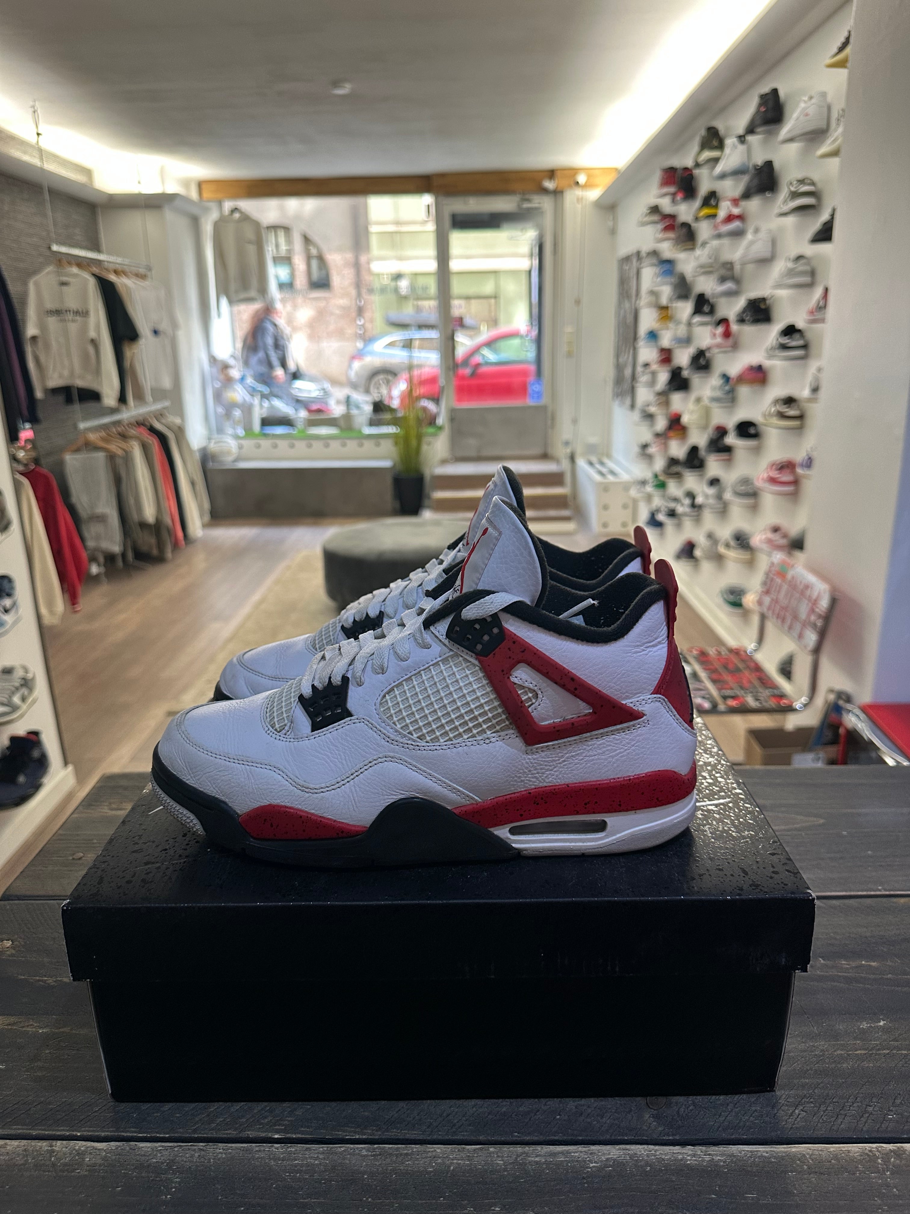 Jordan 4 Retro Red Cement (Eu:44)