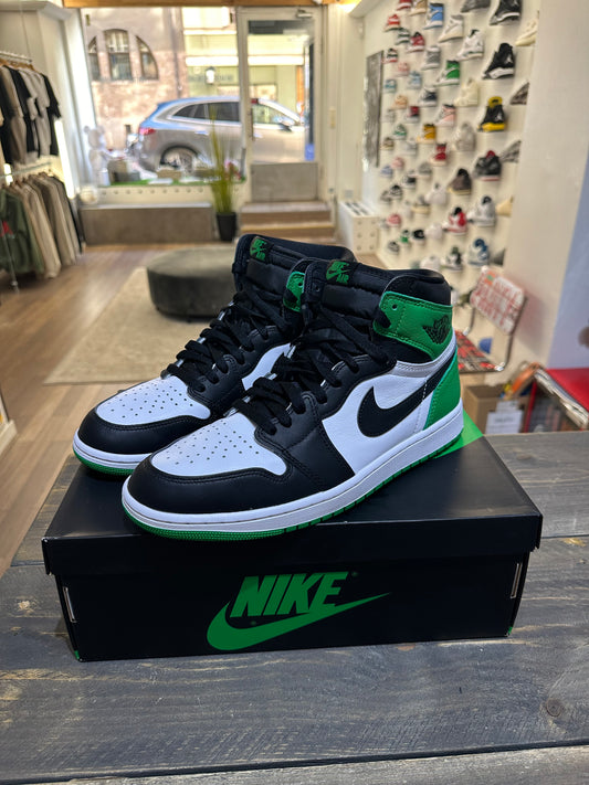 Jordan 1 Retro High OG Lucky Green (Eu: 44.5)