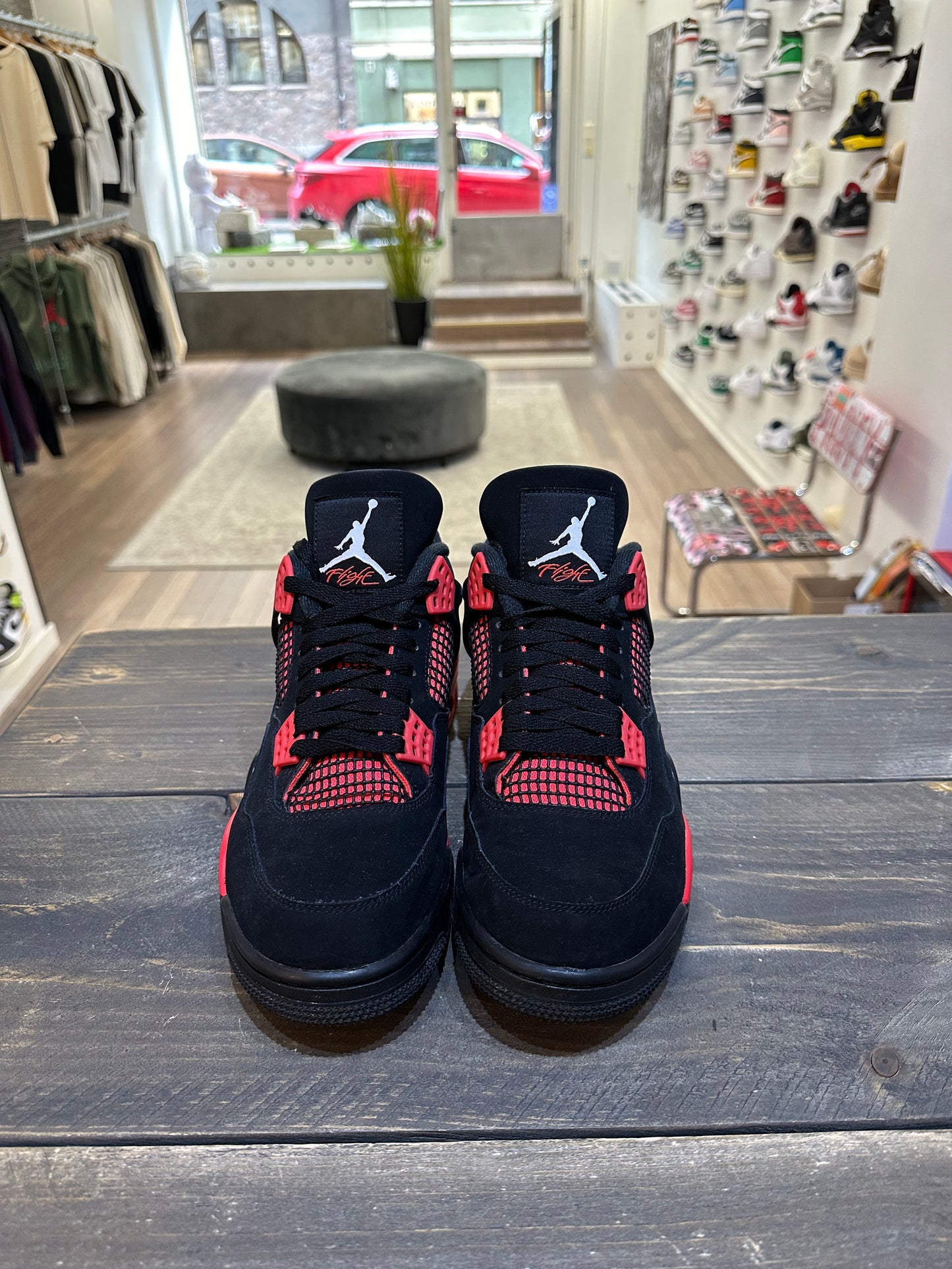 Jordan 4 Retro Red Thunder (Eu: 44)