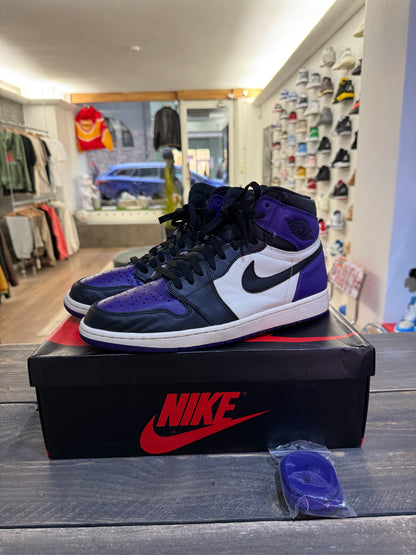 Jordan 1 Retro High Court Purple (Eu: 46)