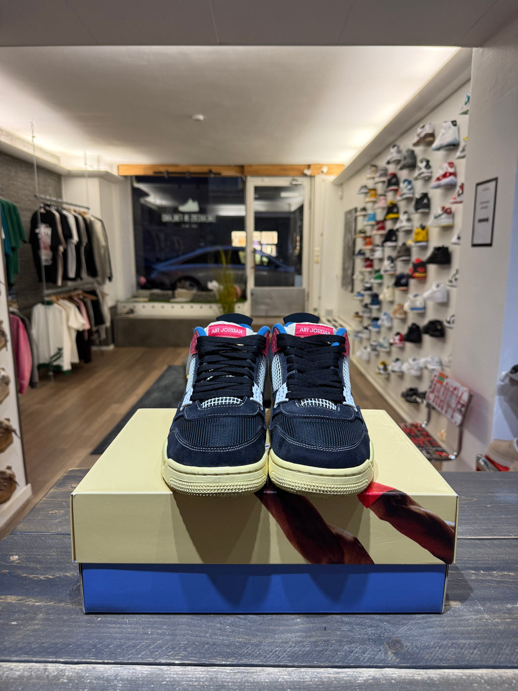 Jordan 4 Retro Union Off Noir (Eu: 45)