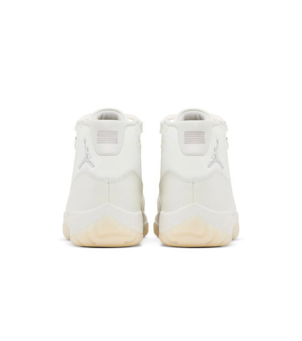 Jordan 11 Retro Pearl (Women's)