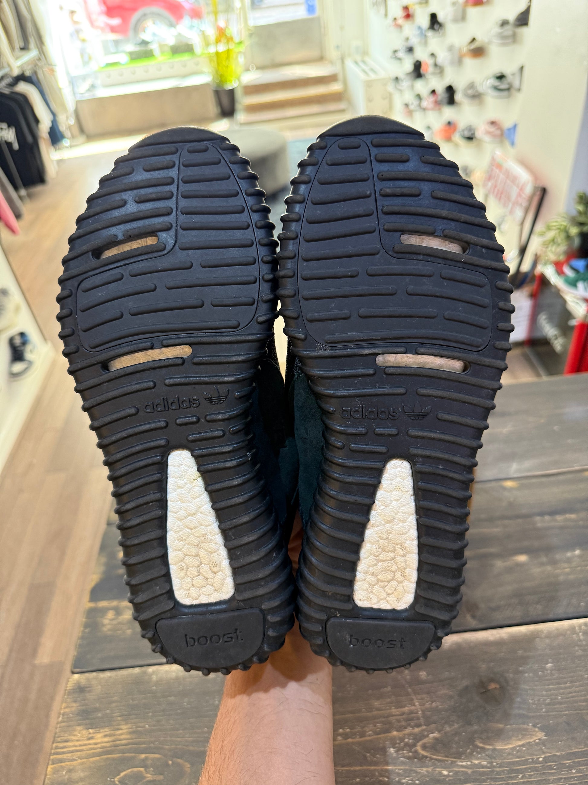adidas Yeezy Boost 350 Pirate Black (Eu:44)