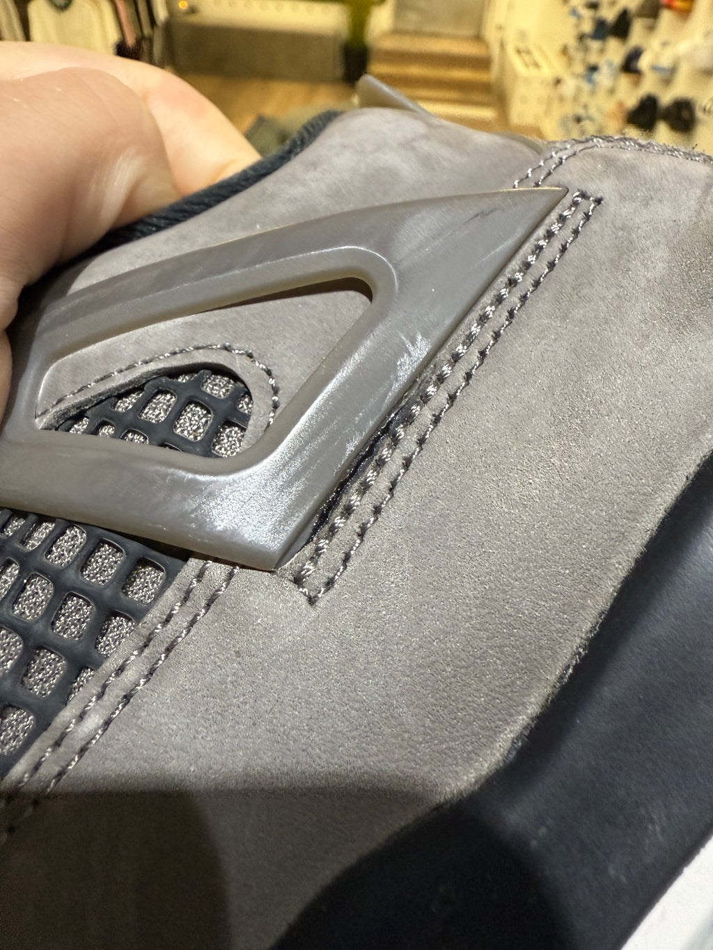 Jordan 4 Retro Cave Stone (Eu: 42)