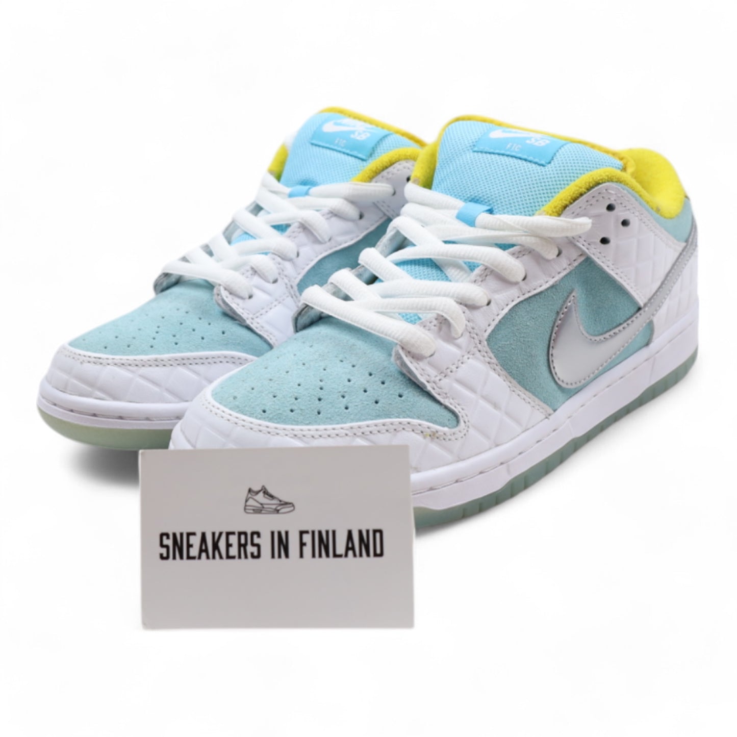 Nike SB Dunk Low FTC Lagoon Pulse