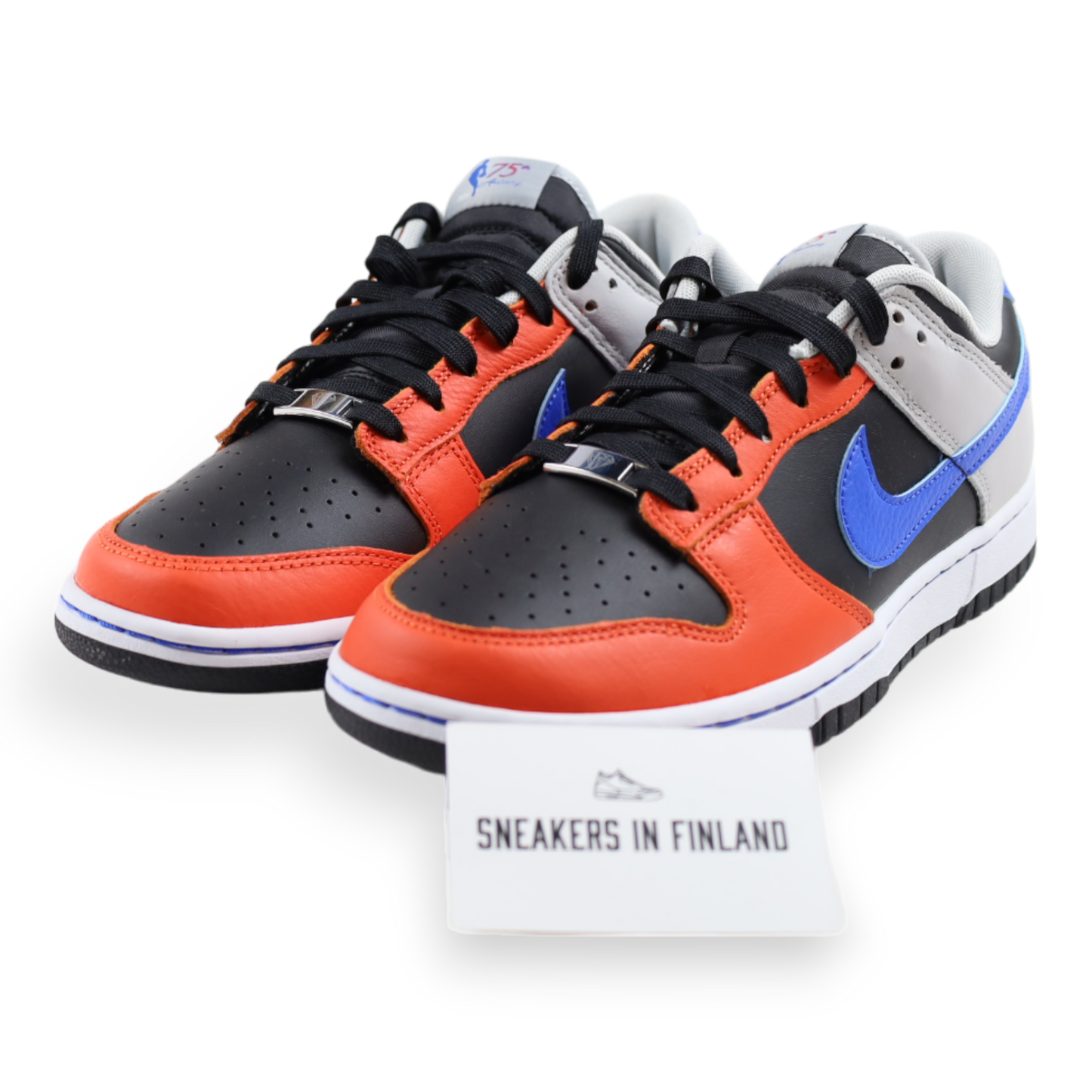 Nike Dunk Low EMB NBA 75th Anniversary Knicks